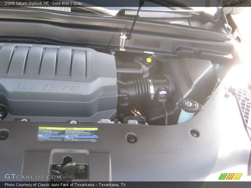 Gold Mist / Gray 2008 Saturn Outlook XE