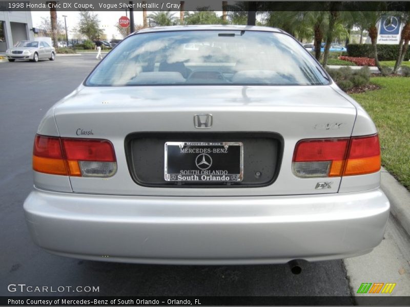 Vogue Silver Metallic / Gray 1998 Honda Civic DX Coupe