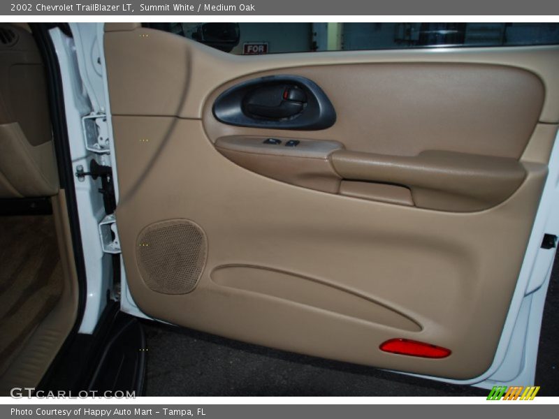 Summit White / Medium Oak 2002 Chevrolet TrailBlazer LT