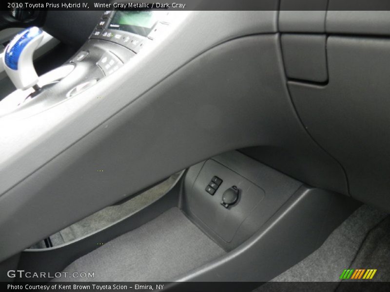 Winter Gray Metallic / Dark Gray 2010 Toyota Prius Hybrid IV