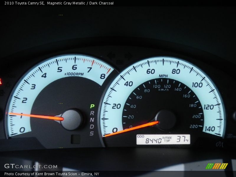Magnetic Gray Metallic / Dark Charcoal 2010 Toyota Camry SE