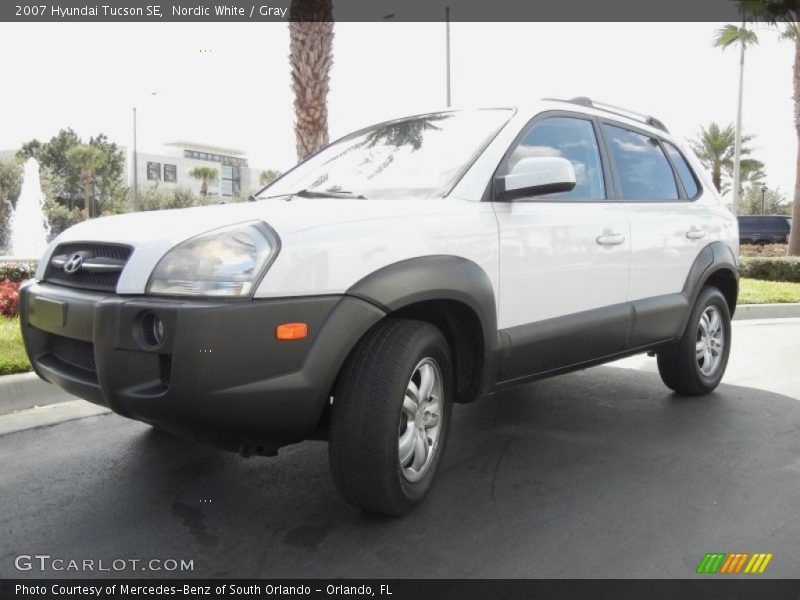 Nordic White / Gray 2007 Hyundai Tucson SE