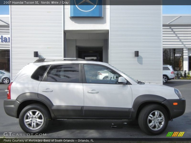 Nordic White / Gray 2007 Hyundai Tucson SE