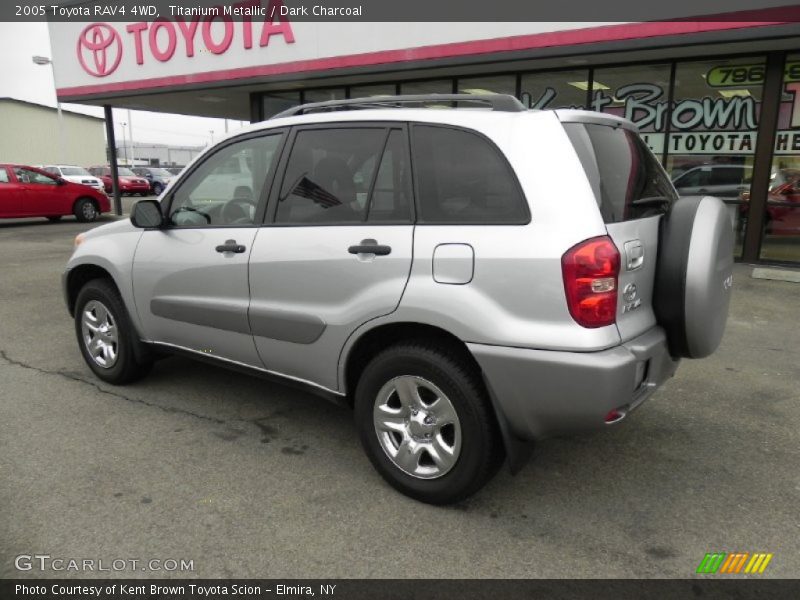 Titanium Metallic / Dark Charcoal 2005 Toyota RAV4 4WD