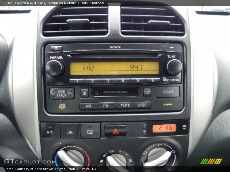 Titanium Metallic / Dark Charcoal 2005 Toyota RAV4 4WD