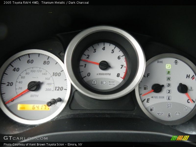 Titanium Metallic / Dark Charcoal 2005 Toyota RAV4 4WD