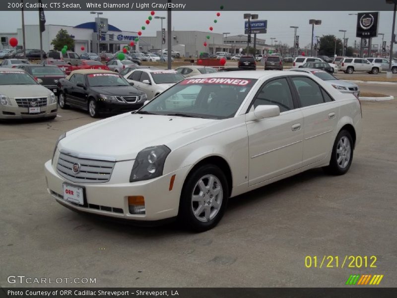 White Diamond / Light Gray/Ebony 2006 Cadillac CTS Sedan