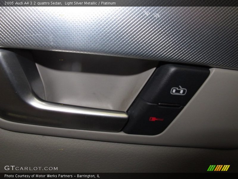 Light Silver Metallic / Platinum 2005 Audi A4 3.2 quattro Sedan