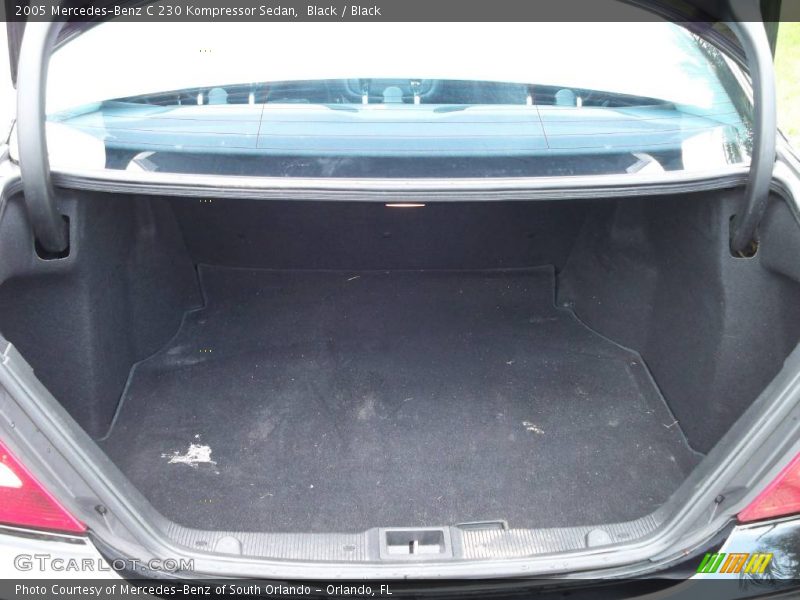 Black / Black 2005 Mercedes-Benz C 230 Kompressor Sedan
