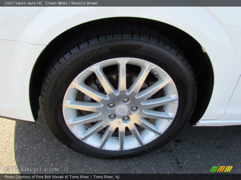 Cream White / Morocco Brown 2007 Saturn Aura XR