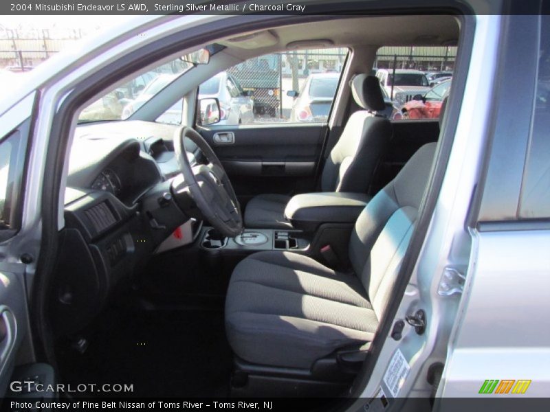 Sterling Silver Metallic / Charcoal Gray 2004 Mitsubishi Endeavor LS AWD