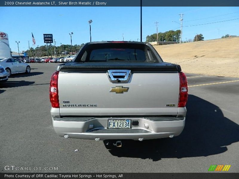 Silver Birch Metallic / Ebony 2009 Chevrolet Avalanche LT