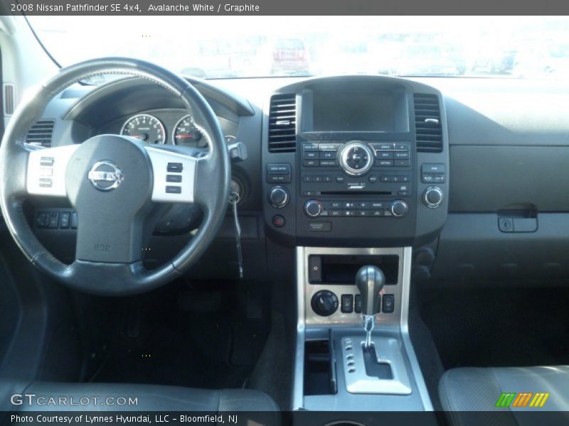 Avalanche White / Graphite 2008 Nissan Pathfinder SE 4x4