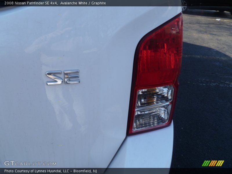 Avalanche White / Graphite 2008 Nissan Pathfinder SE 4x4