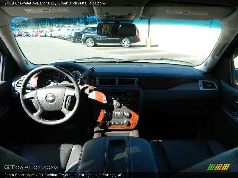 Silver Birch Metallic / Ebony 2009 Chevrolet Avalanche LT