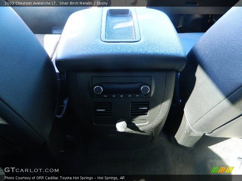 Silver Birch Metallic / Ebony 2009 Chevrolet Avalanche LT