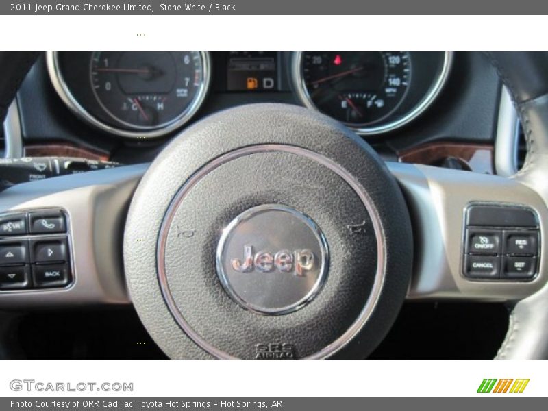 Stone White / Black 2011 Jeep Grand Cherokee Limited