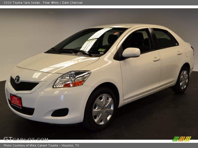 Polar White / Dark Charcoal 2010 Toyota Yaris Sedan