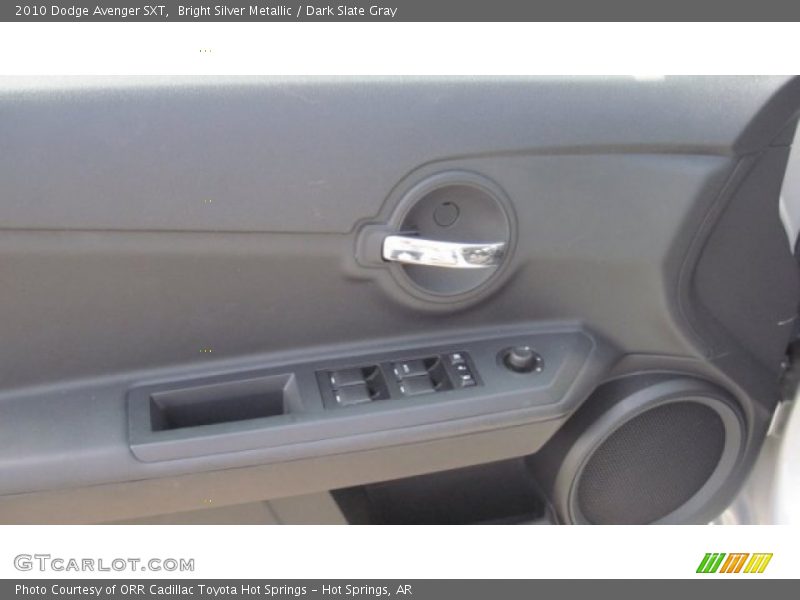 Bright Silver Metallic / Dark Slate Gray 2010 Dodge Avenger SXT
