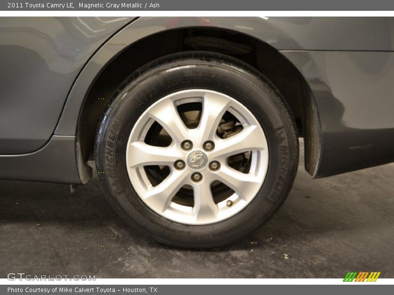 Magnetic Gray Metallic / Ash 2011 Toyota Camry LE
