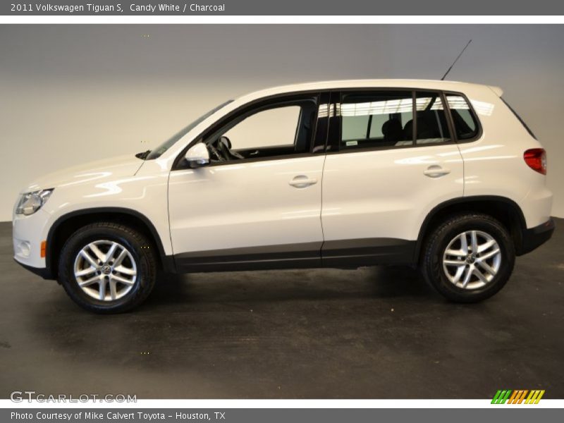 Candy White / Charcoal 2011 Volkswagen Tiguan S