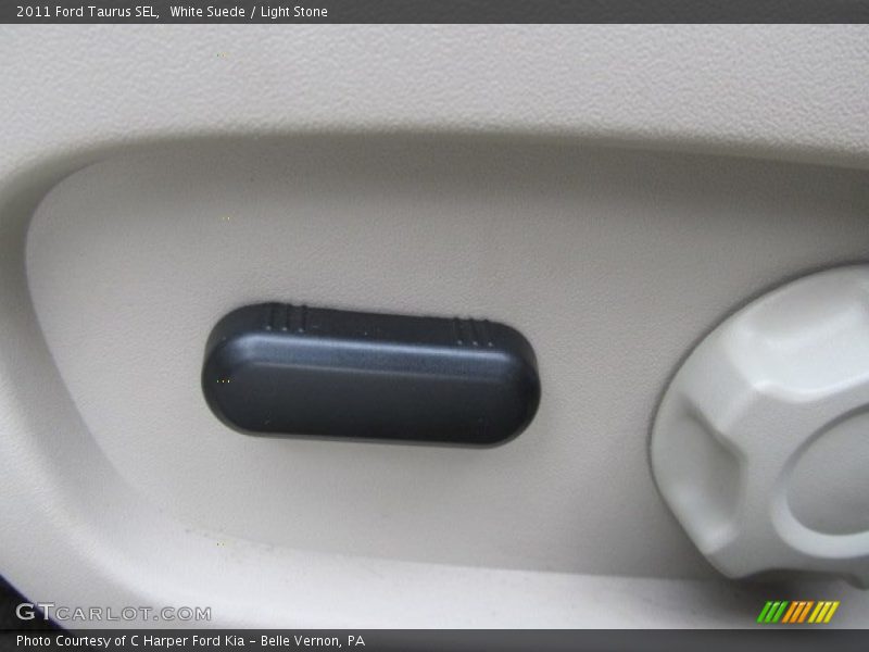 White Suede / Light Stone 2011 Ford Taurus SEL