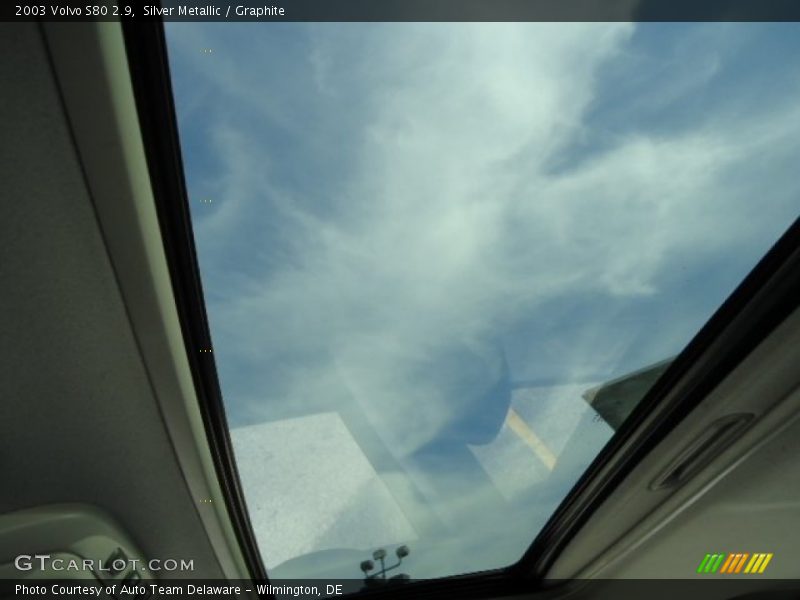 Silver Metallic / Graphite 2003 Volvo S80 2.9