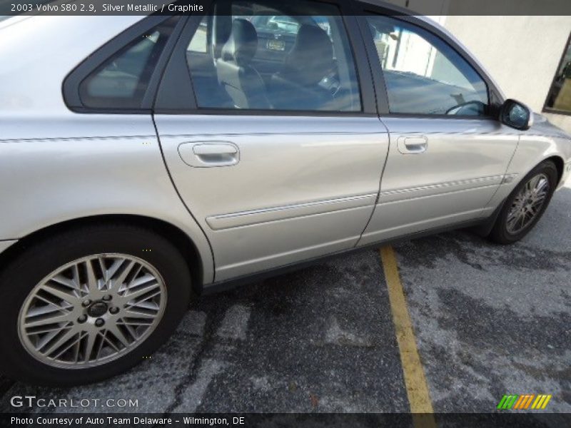 Silver Metallic / Graphite 2003 Volvo S80 2.9