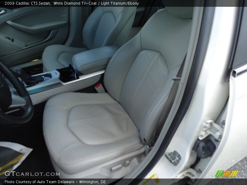 White Diamond Tri-Coat / Light Titanium/Ebony 2009 Cadillac CTS Sedan