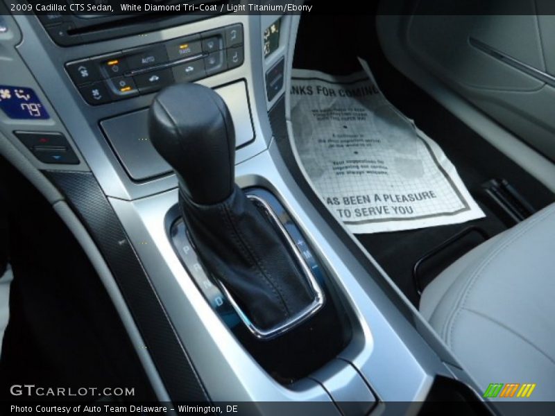 White Diamond Tri-Coat / Light Titanium/Ebony 2009 Cadillac CTS Sedan