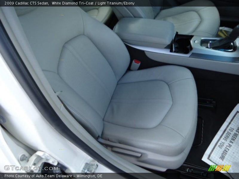 White Diamond Tri-Coat / Light Titanium/Ebony 2009 Cadillac CTS Sedan