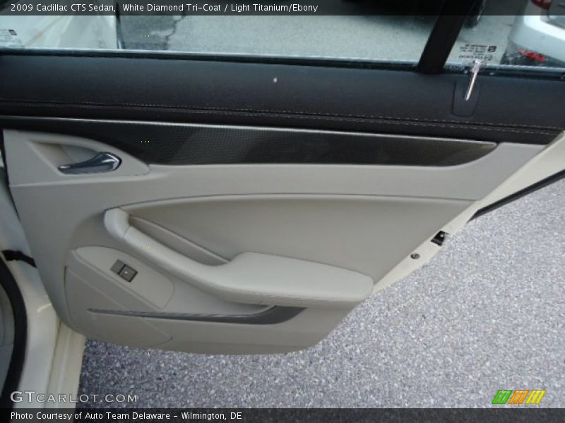 White Diamond Tri-Coat / Light Titanium/Ebony 2009 Cadillac CTS Sedan