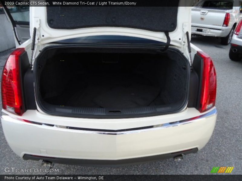 White Diamond Tri-Coat / Light Titanium/Ebony 2009 Cadillac CTS Sedan