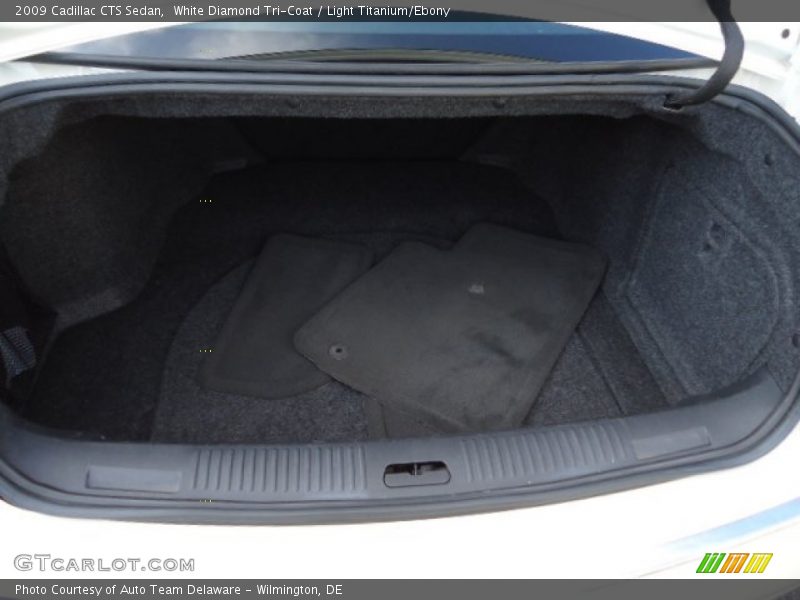 White Diamond Tri-Coat / Light Titanium/Ebony 2009 Cadillac CTS Sedan