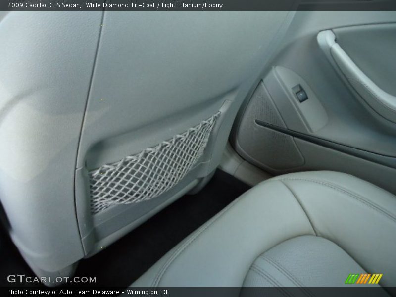 White Diamond Tri-Coat / Light Titanium/Ebony 2009 Cadillac CTS Sedan
