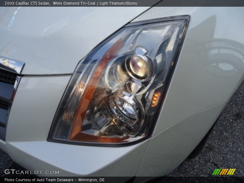 White Diamond Tri-Coat / Light Titanium/Ebony 2009 Cadillac CTS Sedan