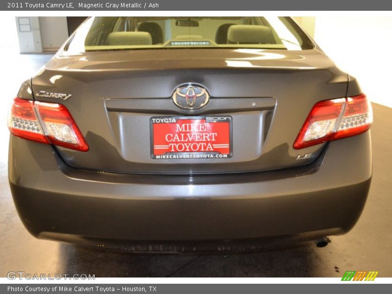 Magnetic Gray Metallic / Ash 2011 Toyota Camry LE