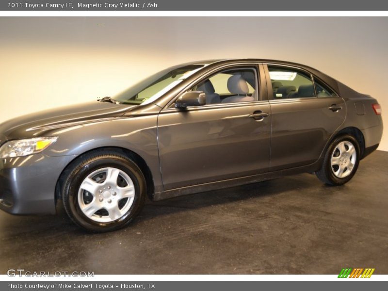 Magnetic Gray Metallic / Ash 2011 Toyota Camry LE