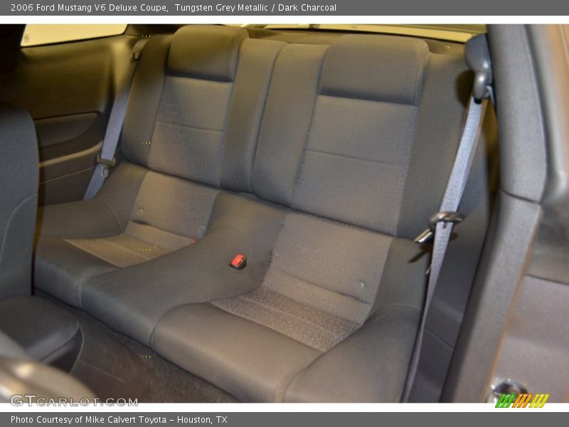 Tungsten Grey Metallic / Dark Charcoal 2006 Ford Mustang V6 Deluxe Coupe