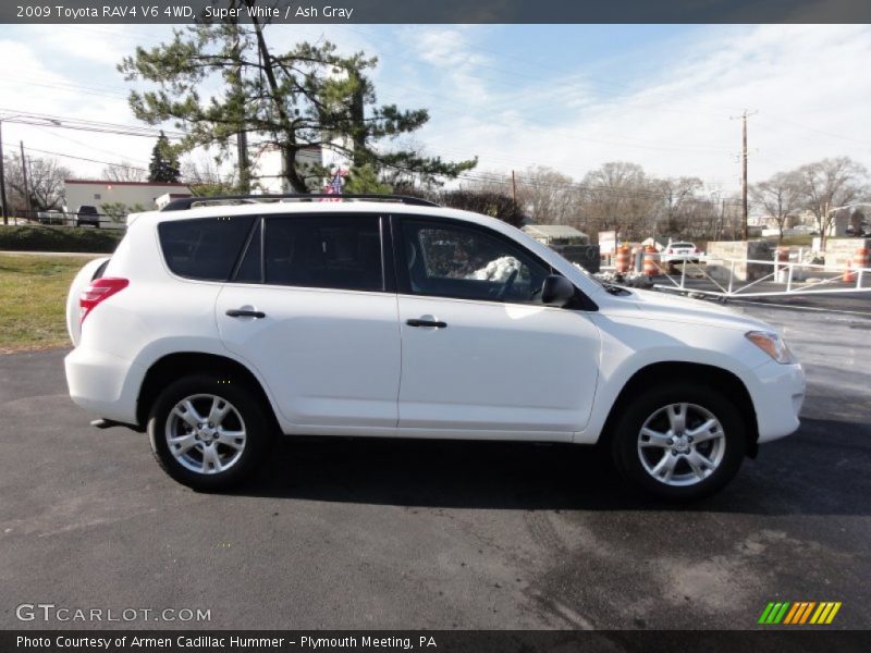 Super White / Ash Gray 2009 Toyota RAV4 V6 4WD