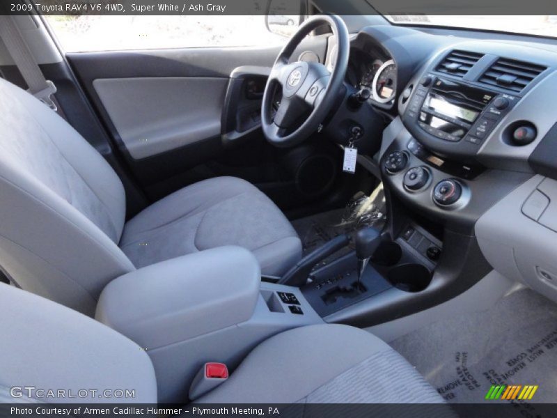Super White / Ash Gray 2009 Toyota RAV4 V6 4WD