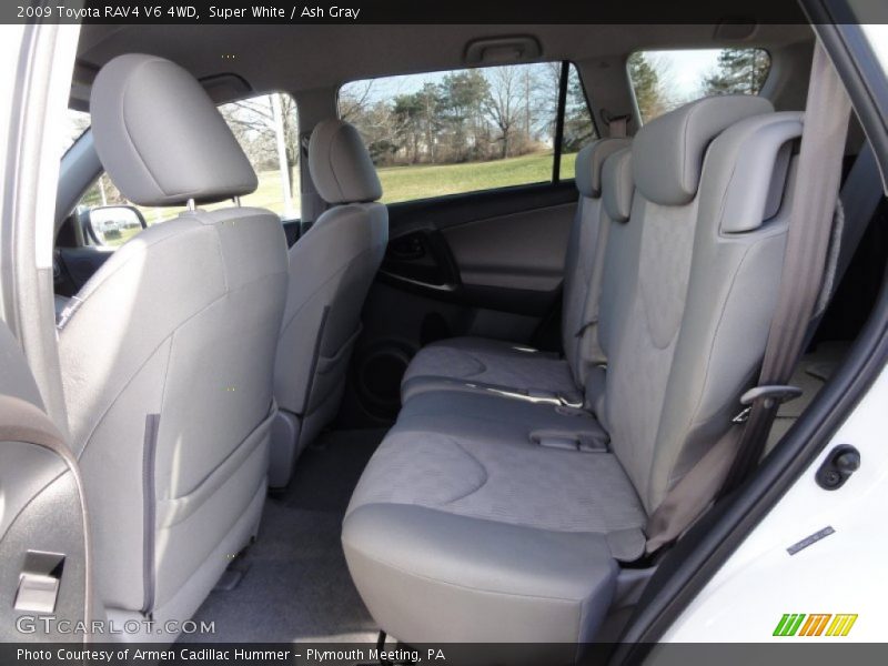 Rear Seat of 2009 RAV4 V6 4WD