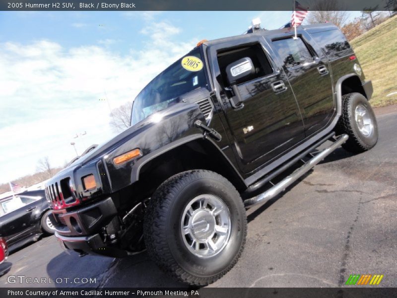 Black / Ebony Black 2005 Hummer H2 SUV