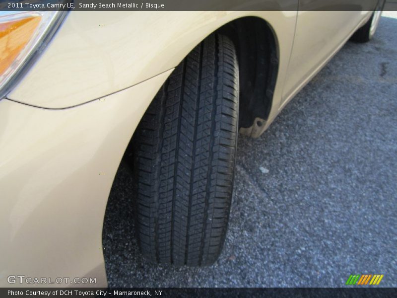 Sandy Beach Metallic / Bisque 2011 Toyota Camry LE