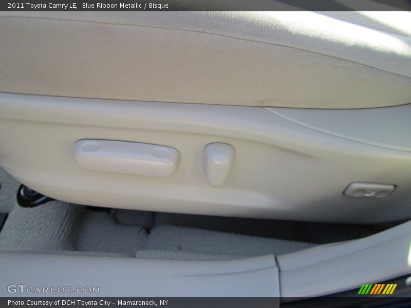 Blue Ribbon Metallic / Bisque 2011 Toyota Camry LE