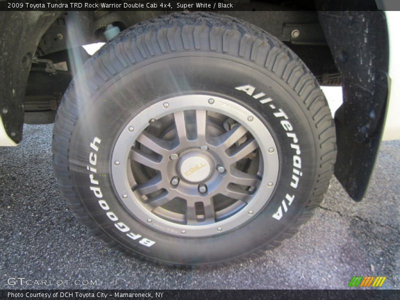 Super White / Black 2009 Toyota Tundra TRD Rock Warrior Double Cab 4x4