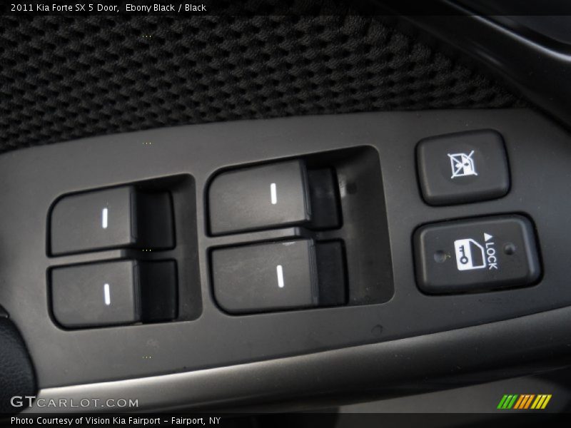 Controls of 2011 Forte SX 5 Door