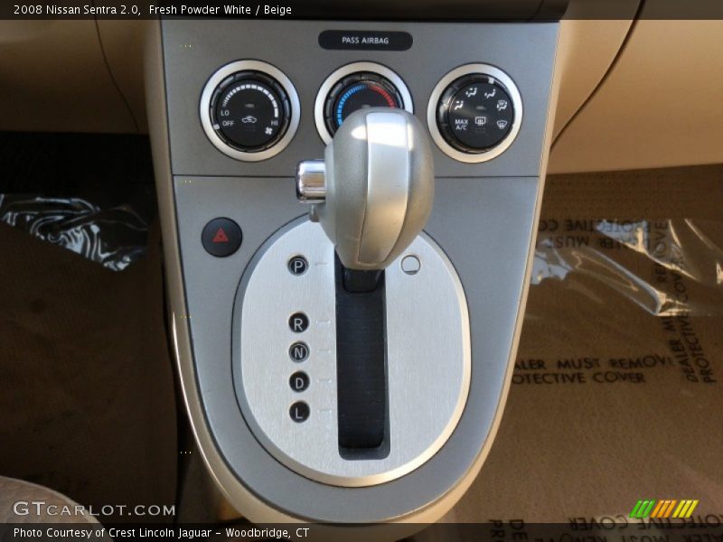 Fresh Powder White / Beige 2008 Nissan Sentra 2.0