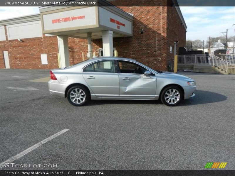 Silver Metallic / Anthracite Black 2009 Volvo S80 3.2