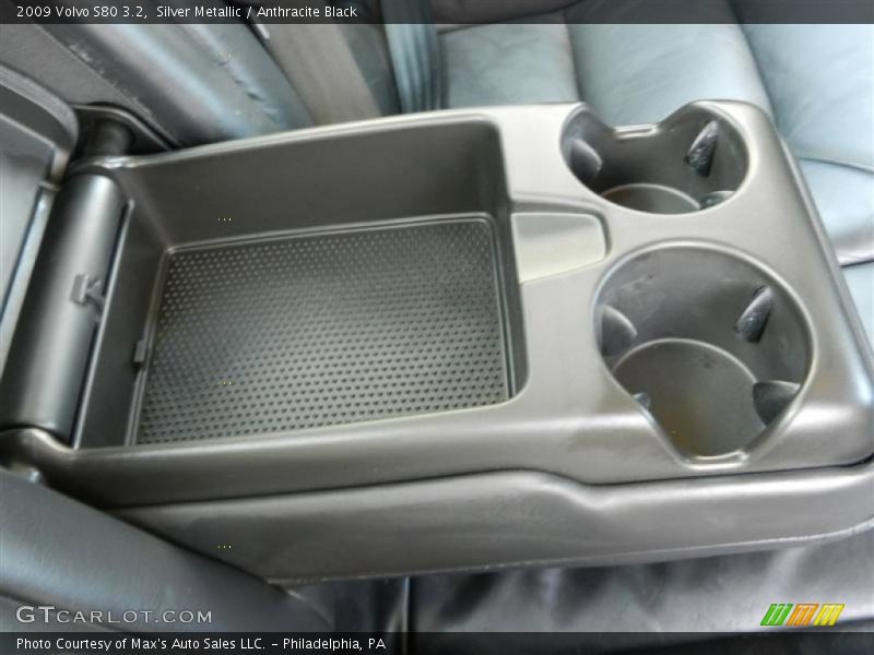 Silver Metallic / Anthracite Black 2009 Volvo S80 3.2